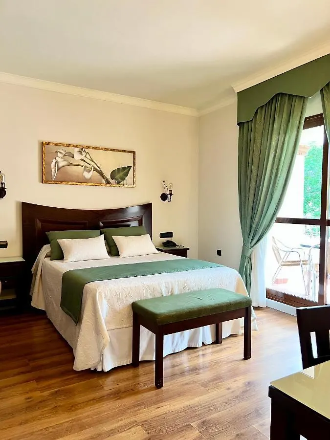 Los Dolmenes Hotel Antequera 3*,
