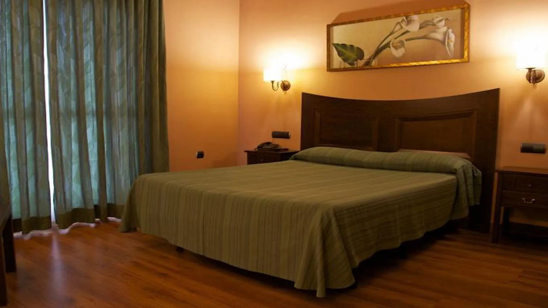 *** Hotel Los Dolmenes Antequera Spanien