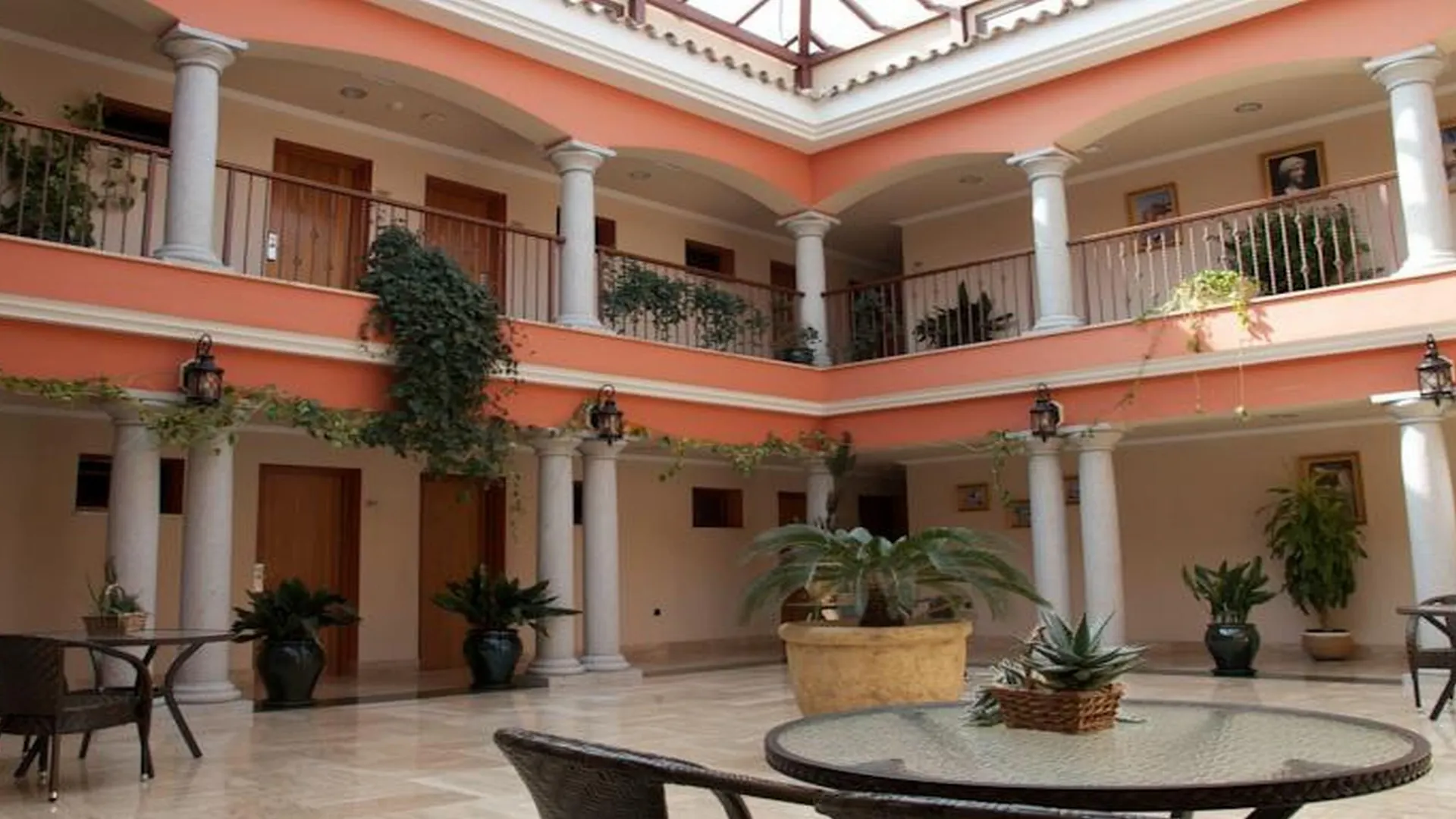 Hotel Los Dolmenes Antequera