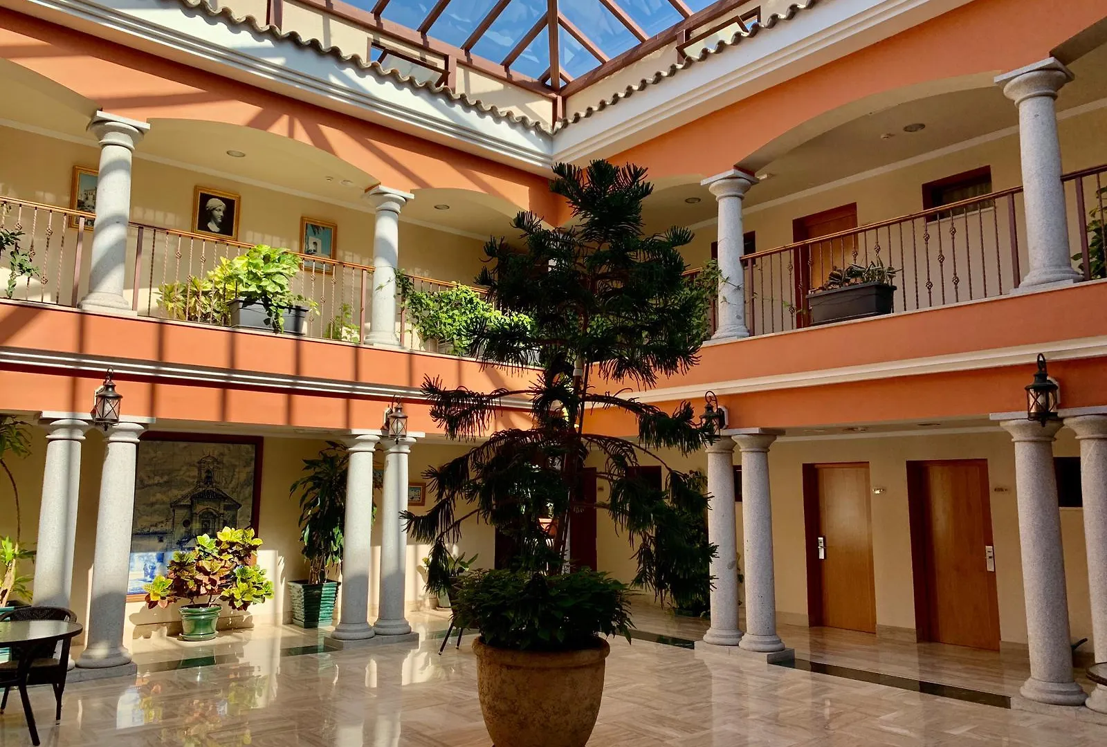 Hotel Los Dolmenes Antequera